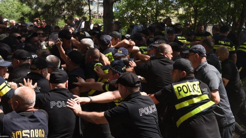 Tbilisi Pride-ის ფესტივალის ჩაშლისას პოლიციამ ორი პირი დააკავა